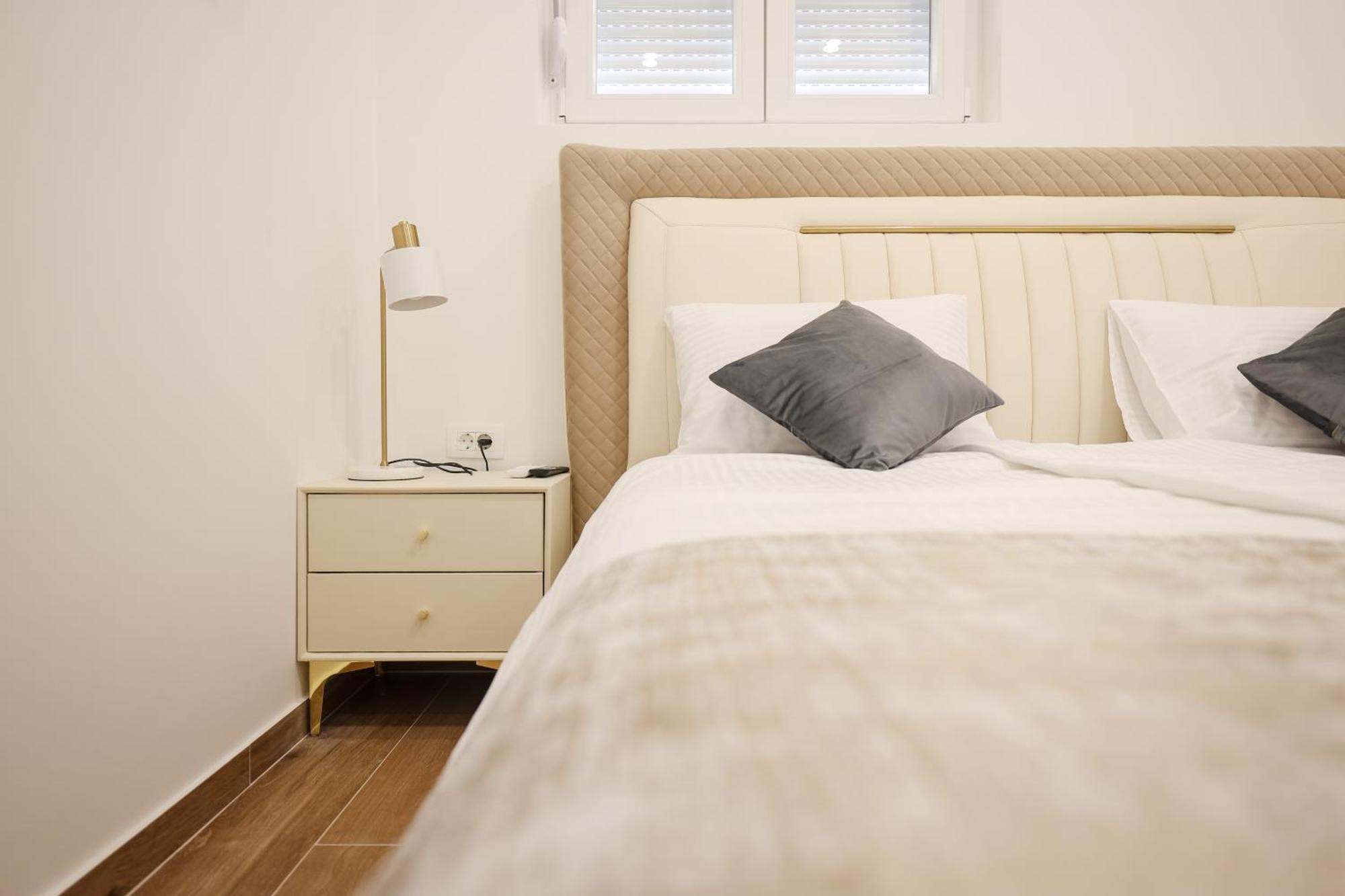 Premium Rooms Prince Zara Esterno foto