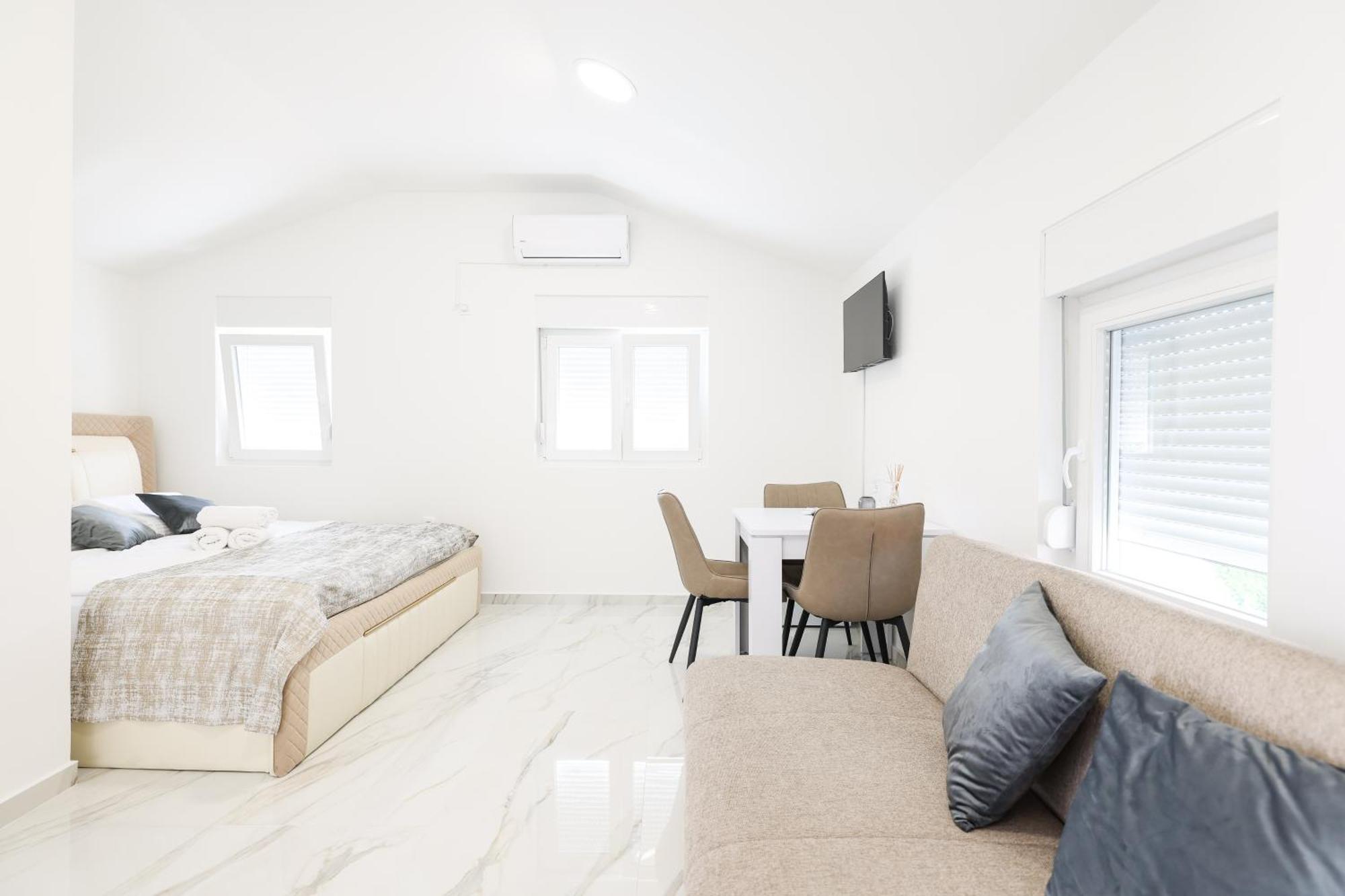 Premium Rooms Prince Zara Esterno foto