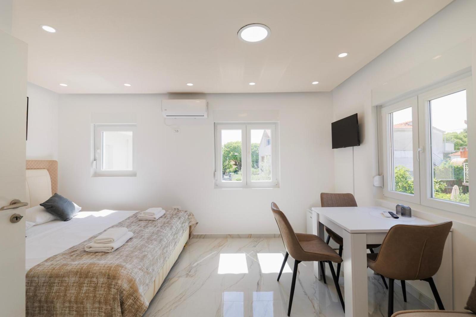 Premium Rooms Prince Zara Esterno foto